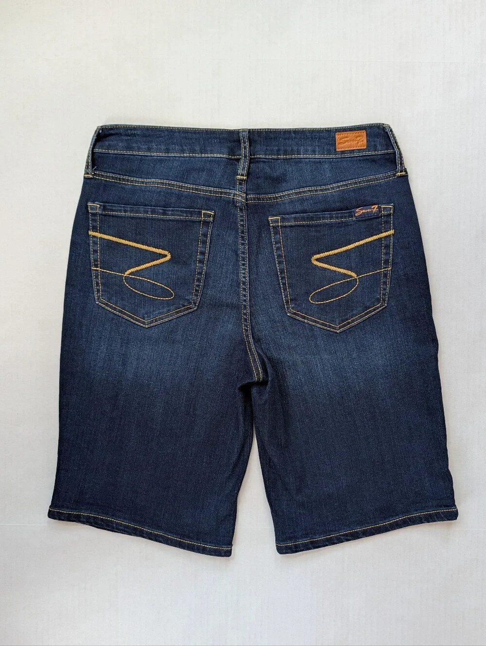 Seven7 Sunset Denim Bermuda Jean Shorts 6 Jackson Blue Pockets